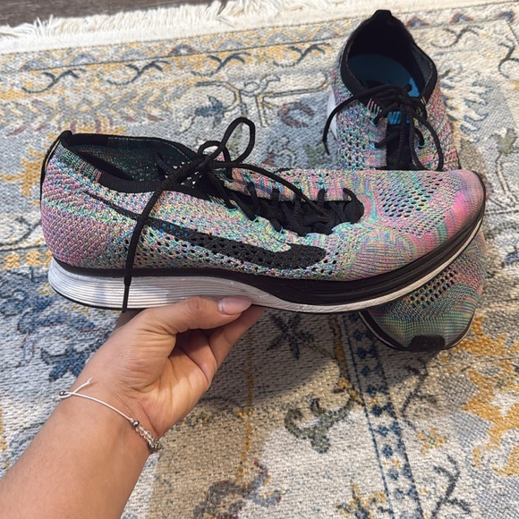 Nike Flynit Racer Sneakers - Picture 3 of 7